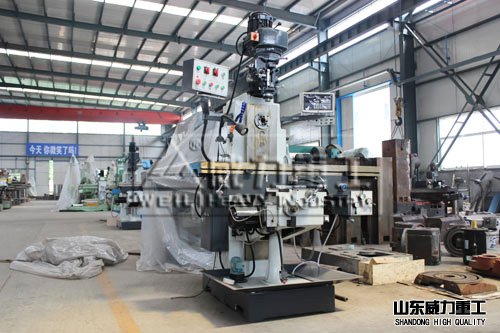 X6336萬(wàn)能銑床車(chē)間實(shí)景圖